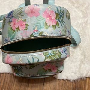 New bag very cute
